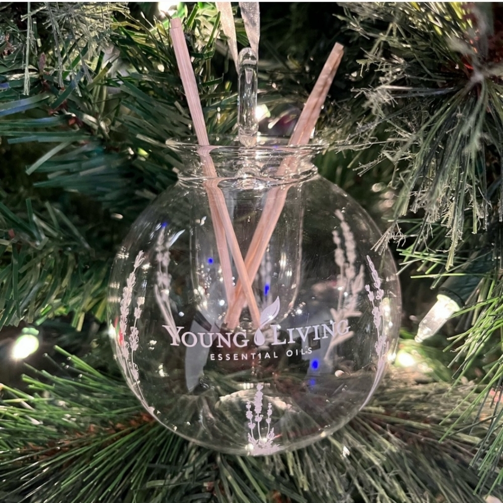 Young Living Clear Glass Diffuser Xmas Tree Ornament